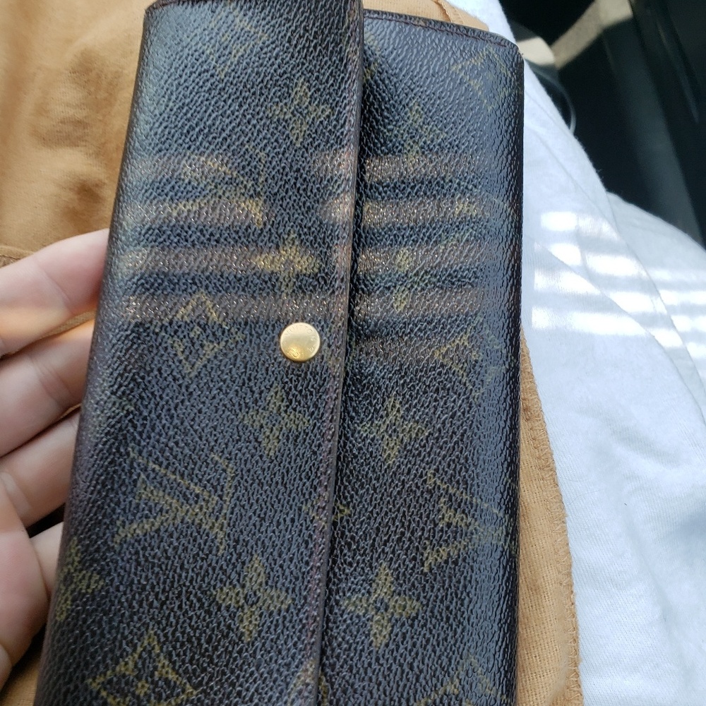 Louis Vuitton billfold